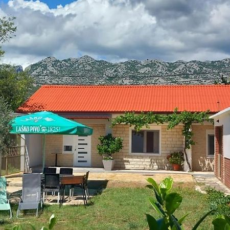 Holiday Home Zeljko,Marija & Jakov Starigrad Paklenica Exterior foto