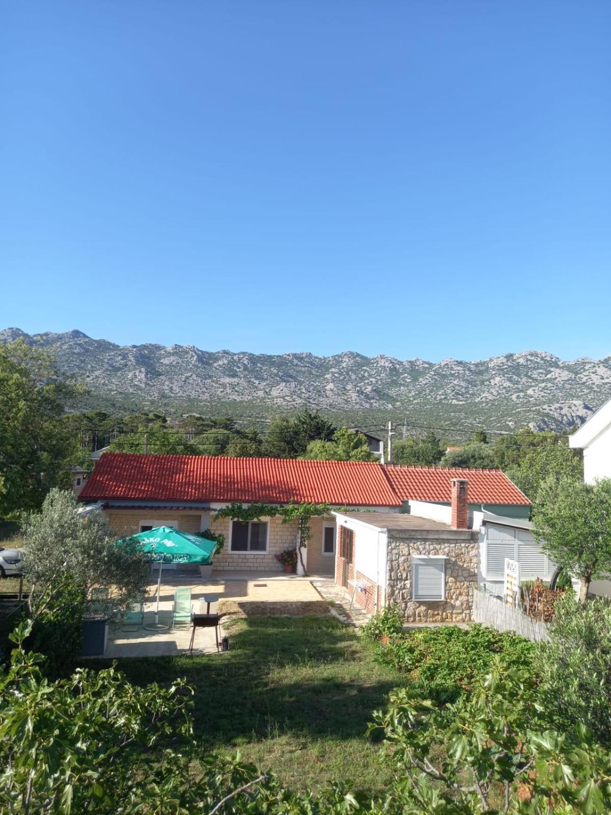 Holiday Home Zeljko,Marija & Jakov Starigrad Paklenica Exterior foto